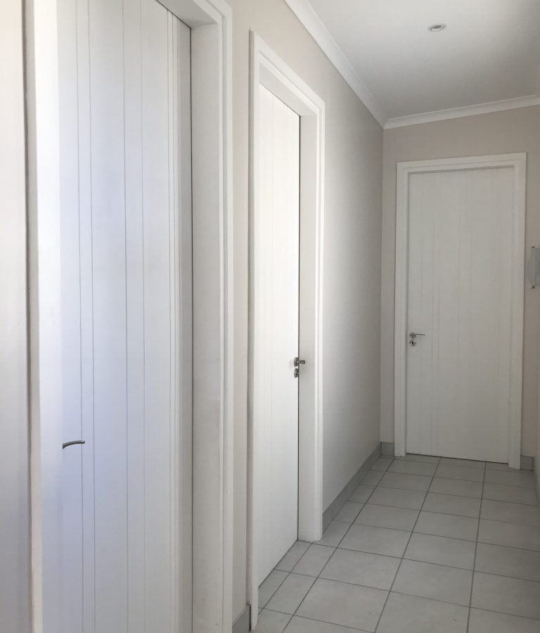 Architraves