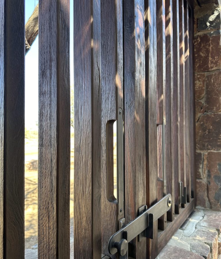 Gate & Fittings